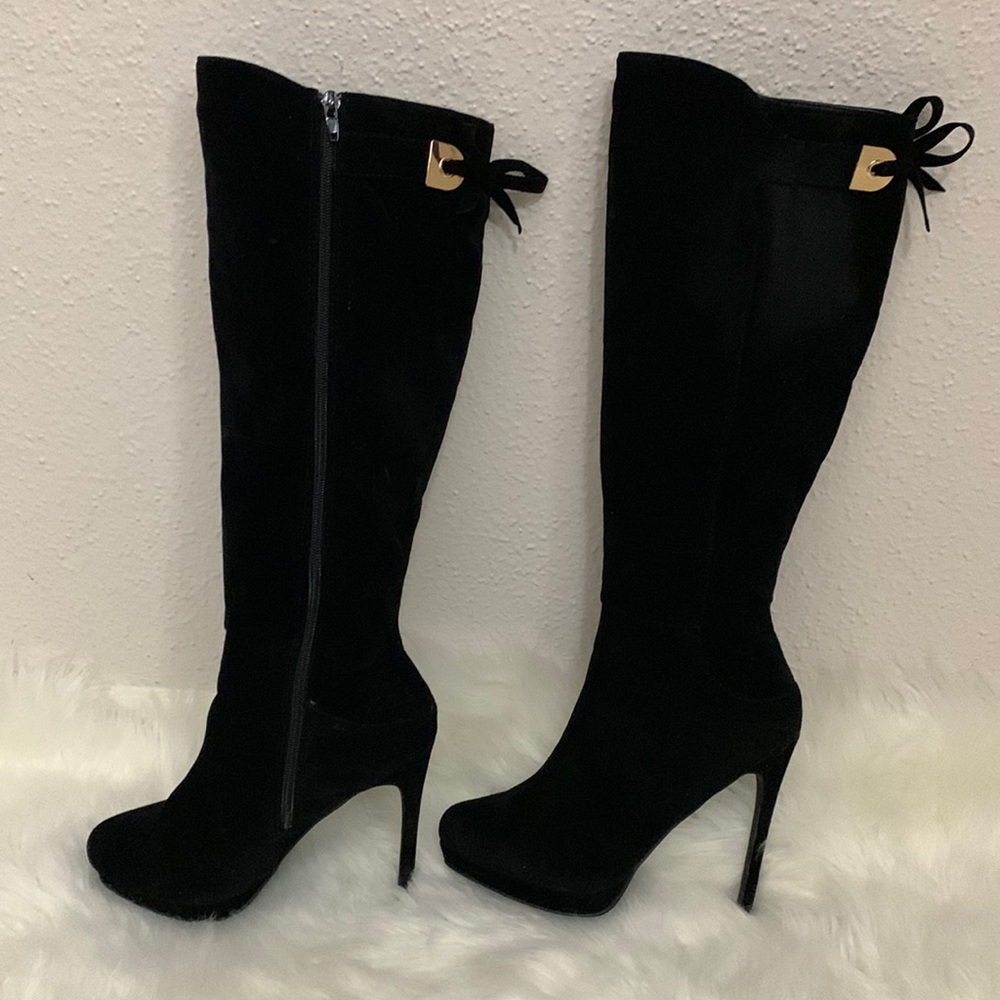 ❌SOLD❌ Velvet Knee-High Boot - Black - Size 7.5 - Picture 1 of 8